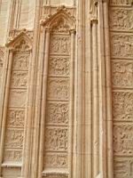 Lyon, Cathedrale Saint Jean, Portail, Porche central, Ebrasement, Plaques decorees (10)